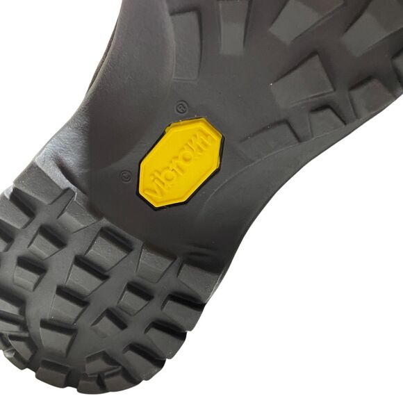 Coach Signature C Sharron Boots 8 NEW in Box Brown, Hook n Eye Closure - Picture 11 of 11